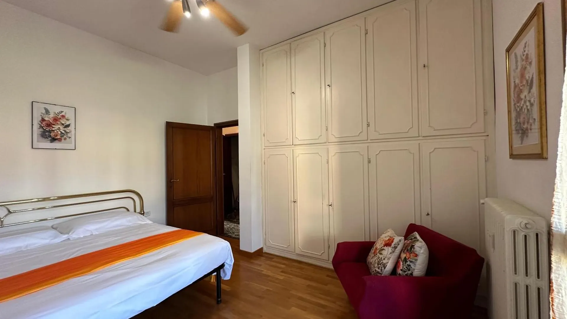 Casa Casamorata Florens 0*,